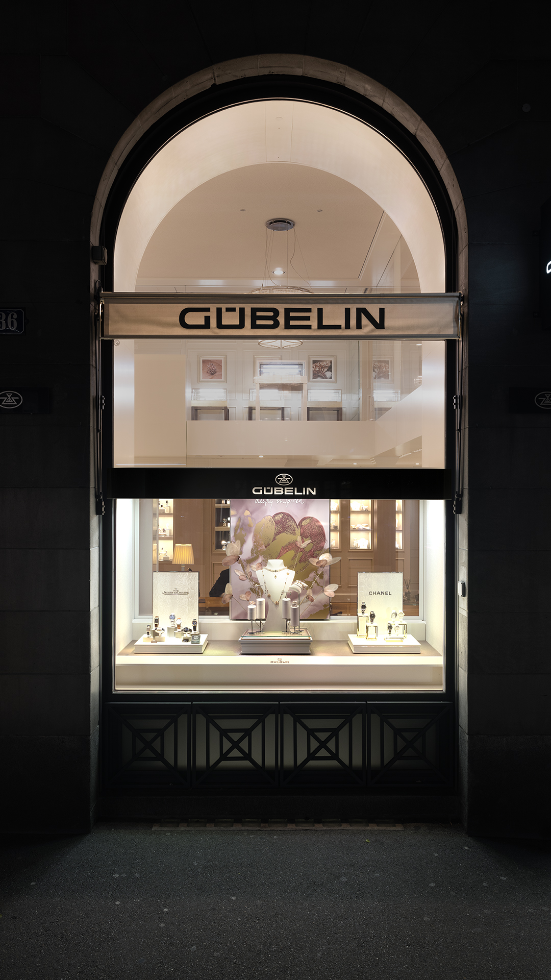 DFROST, Gübelin, Window Campaign, Conception, Development, luxury, jewelry, engagement